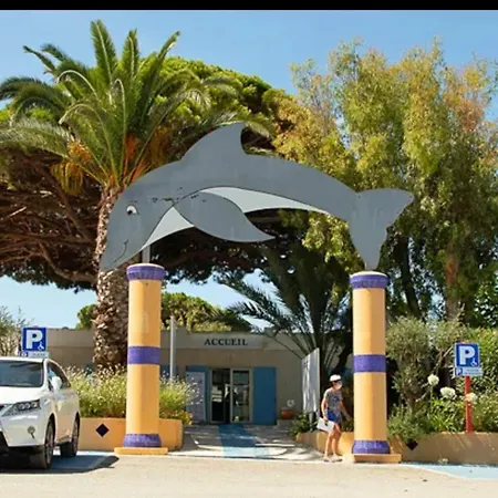Oasis Louisitanienne * Hyeres
