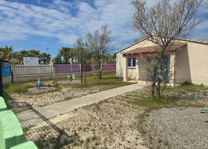 Апартаменти Camping Les Pins Maritimes - Mobil Home Tout Confort