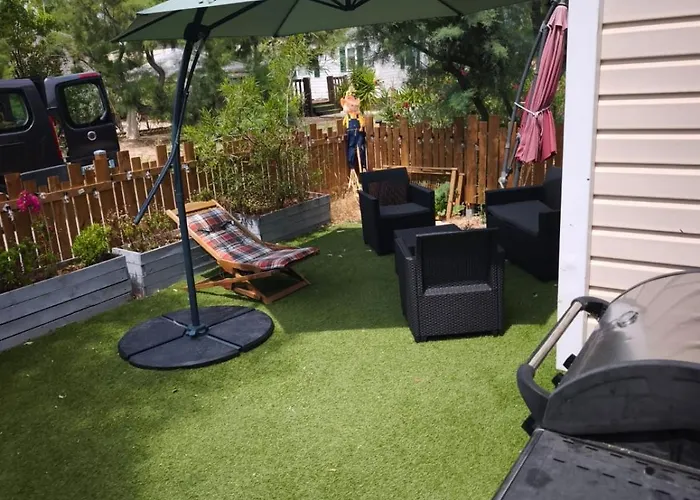 Camping Les Pins Maritimes - Mobil Home Tout Confort * Єр